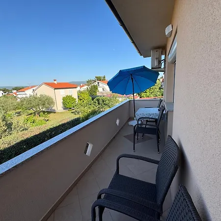 Διαμέρισμα Elvira Krk Town