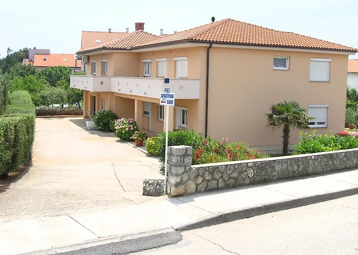 Elvira Krk Town